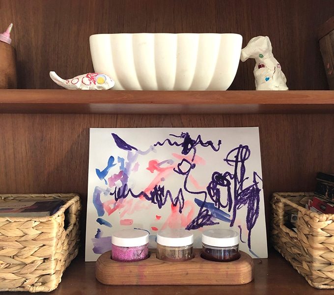 6 façons simples d'exposer les œuvres d'art des enfants - img