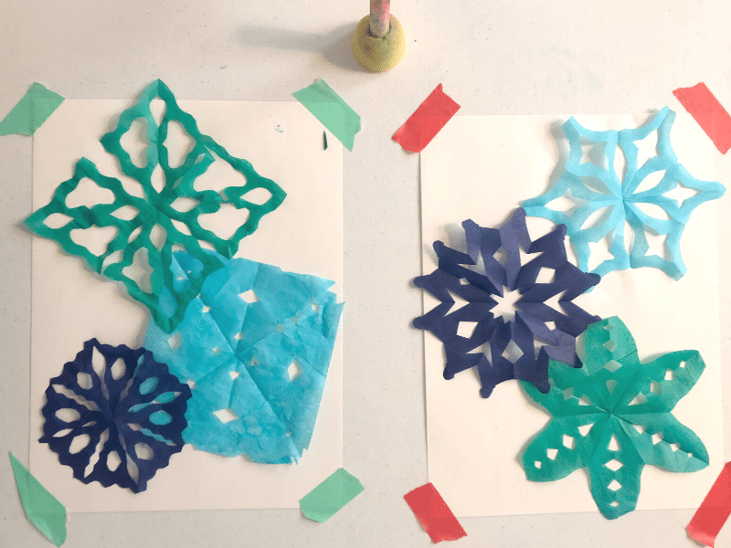 Comment faire des flocons de neige en papier de soie - img